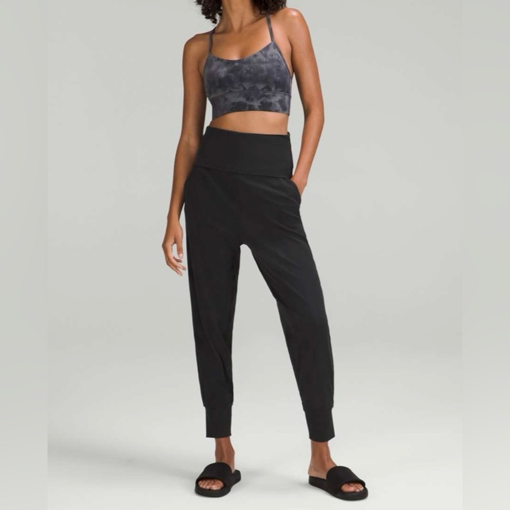Lululemon Align Super-High-Rise Ribbed-Waist Jogger